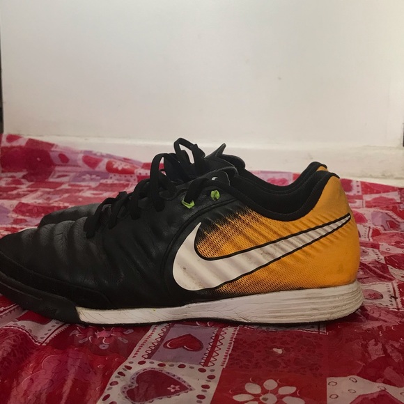 Nike Tiempo X - Picture 1 of 4